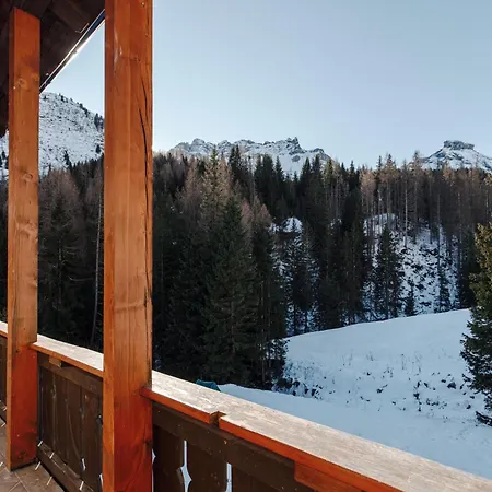 N. 1 Apartment Livinallongo Del Col Di Lana